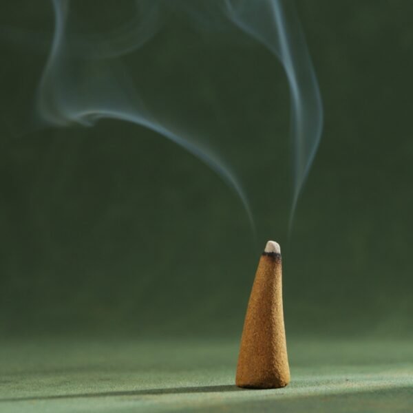 Mix Incense Pack - Bakhoor Vanilla, Incense Cones & Sandalwood