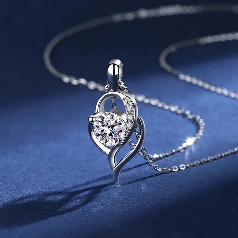 1CT Moissanite Pendant Necklace For Women 100% 925 Sterling Silver Sparkling Lab-created Diamond Wedding Party Fine Jewelry Gift
