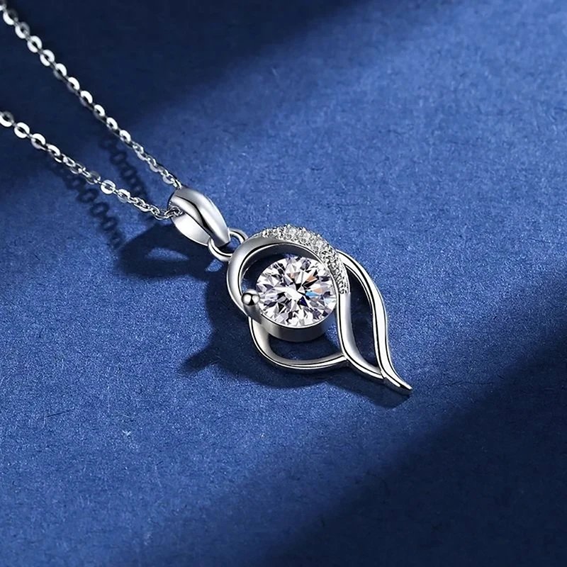 1CT Moissanite Pendant Necklace For Women 100% 925 Sterling Silver Sparkling Lab-created Diamond Wedding Party Fine Jewelry Gift