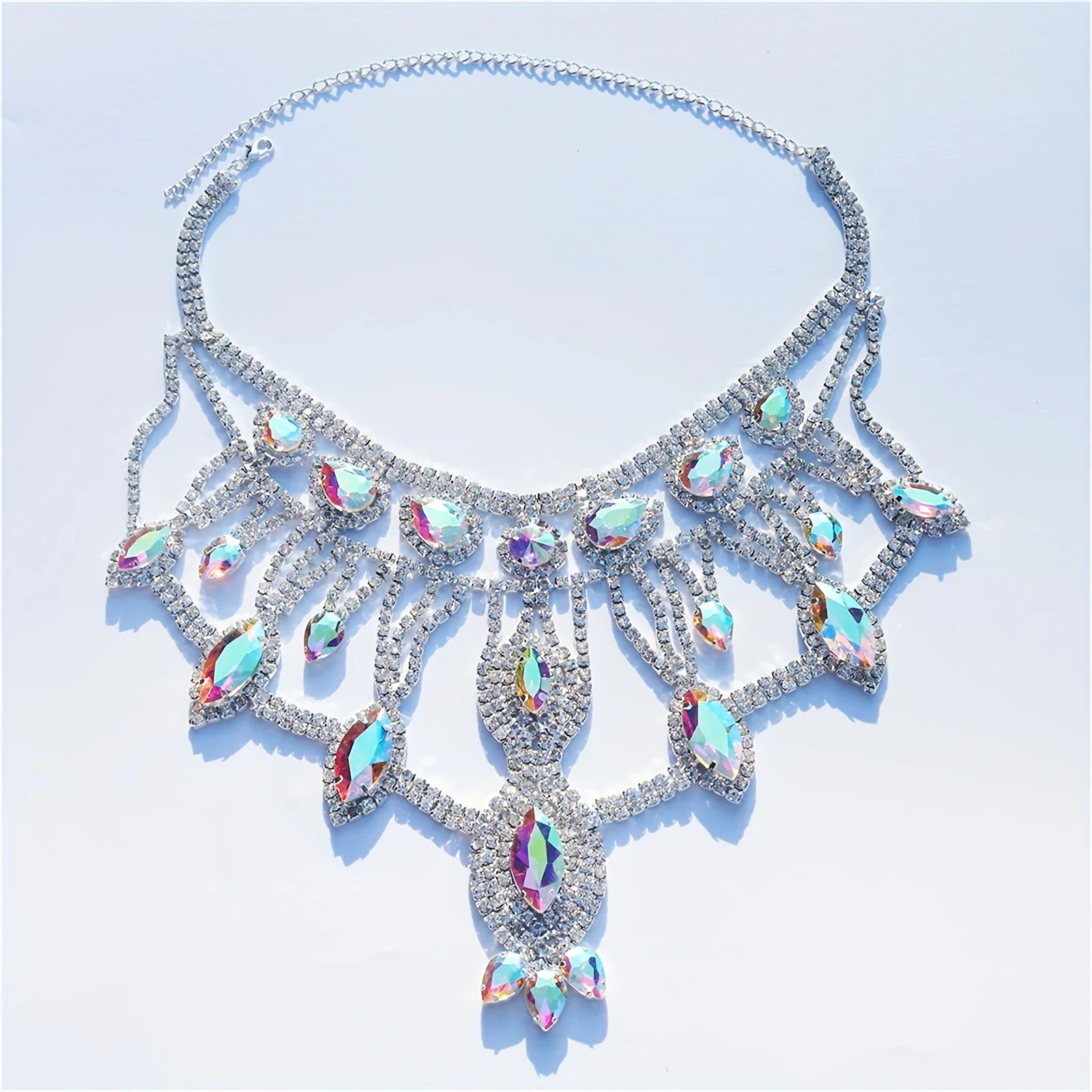 Exaggerated AB Crystal Pendant Large Necklace Women's Luxury Shiny Bridal Wedding Party Rhinestone Jewelry Necklace Accessories