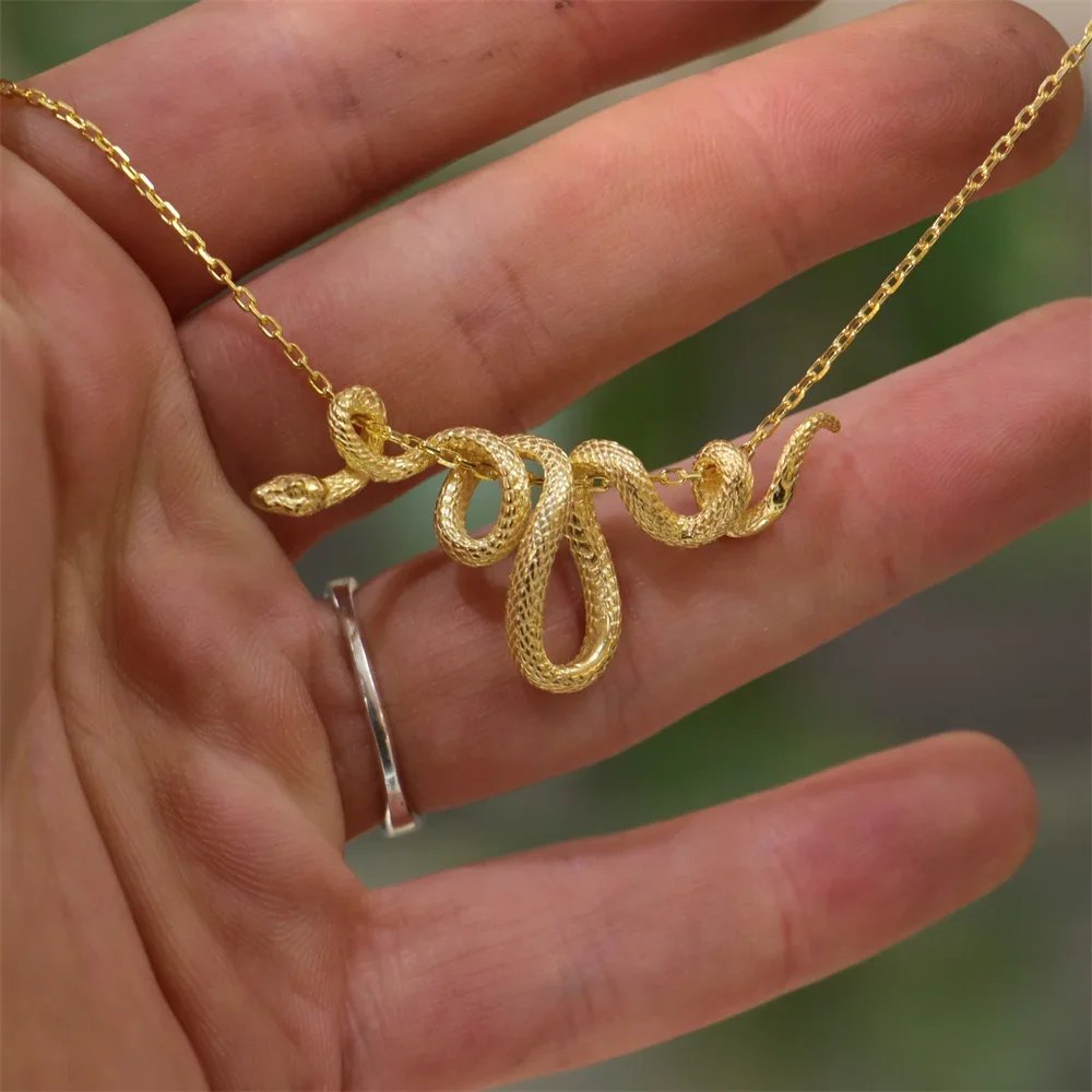 Punk Python Wrap Pendant Necklace Women Creative Gothic Hip Hop Snake Personalized Necklace Jewelry Accessories