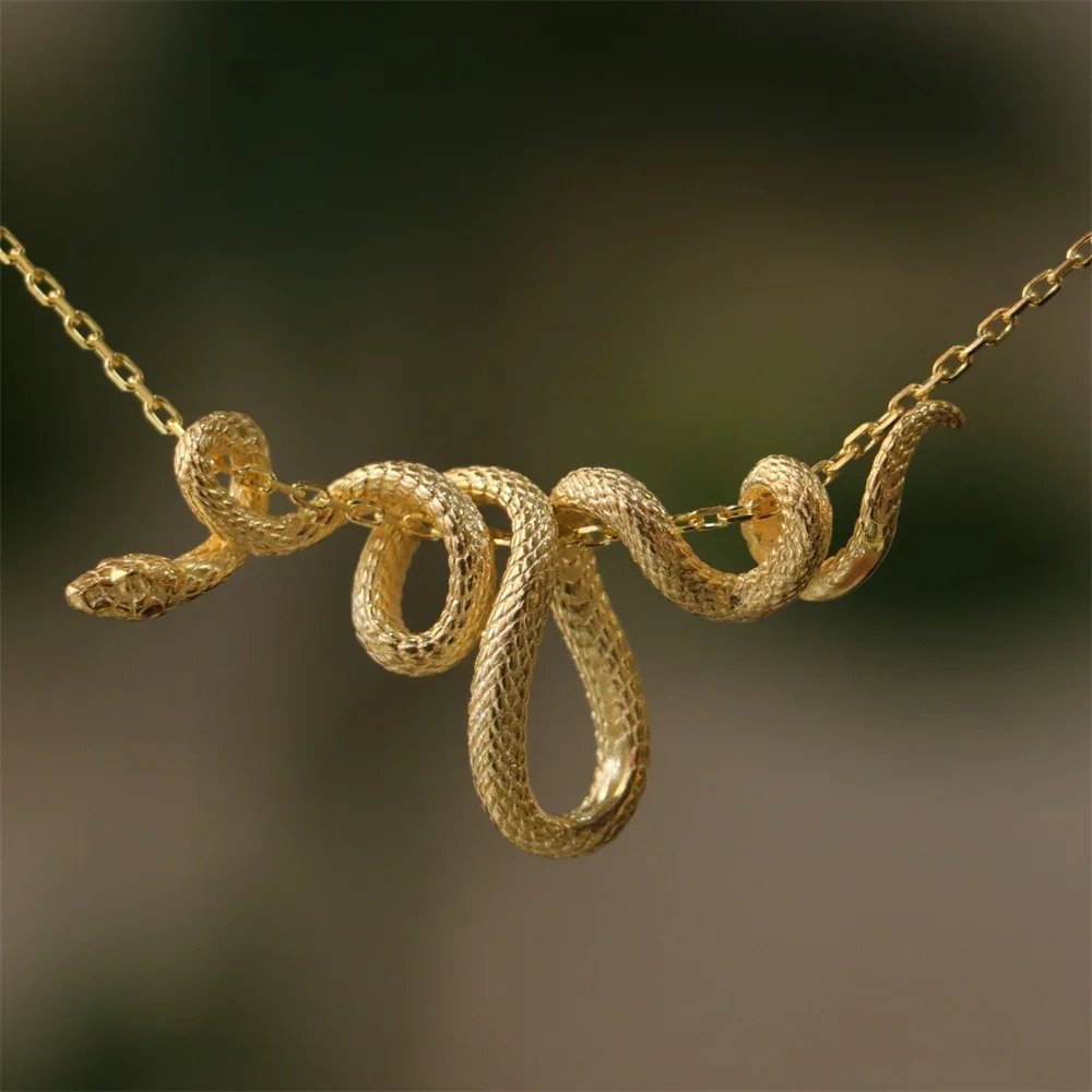 Punk Python Wrap Pendant Necklace Women Creative Gothic Hip Hop Snake Personalized Necklace Jewelry Accessories