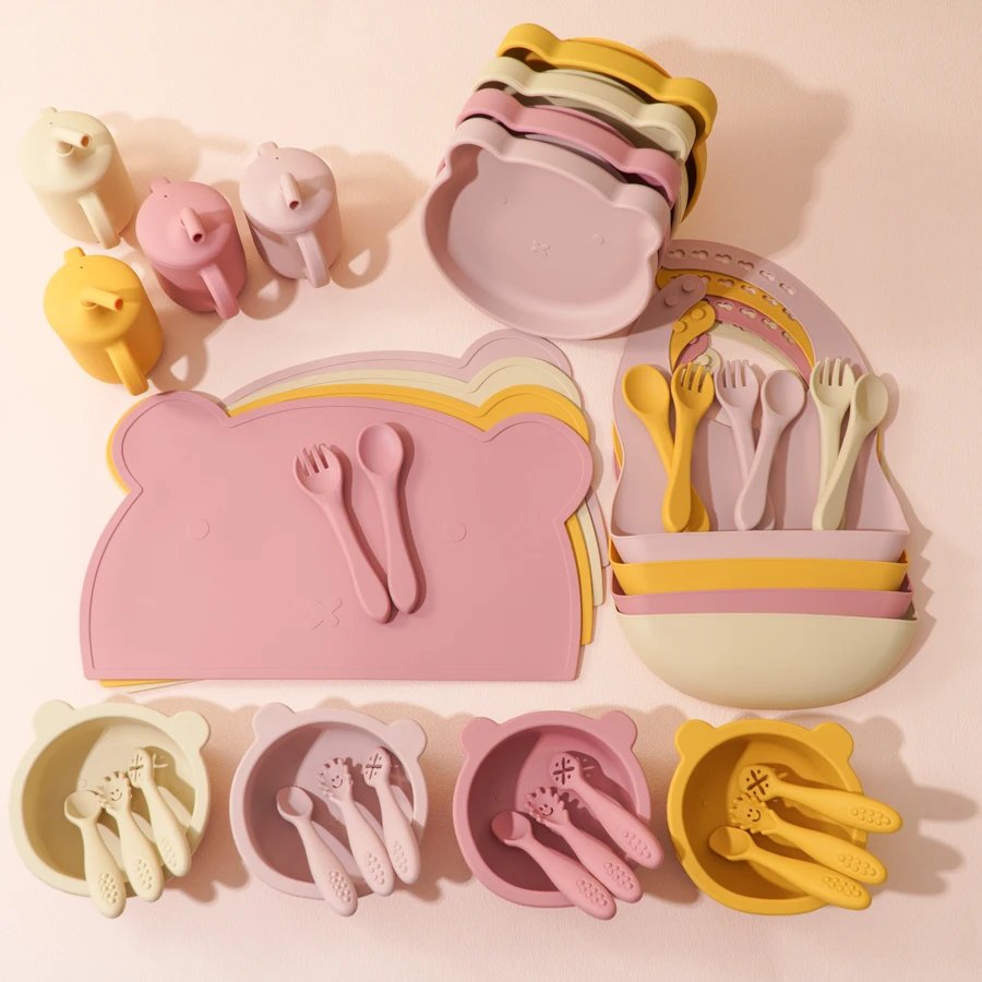 10PCS Silicone Baby Tableware Set Waterproof Bib Suction Plate Bowl Sippy Cup Soft Spoon Fork Portable Placemat Mini Utensils